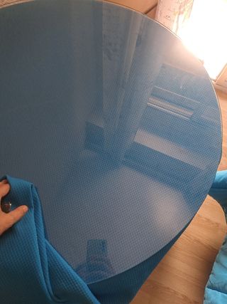 Mesa camilla redonda cristal y tela azul