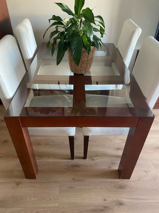 Mesa Comedor Cristal y Madera 
