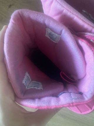 Botas de nieve rosas para niña