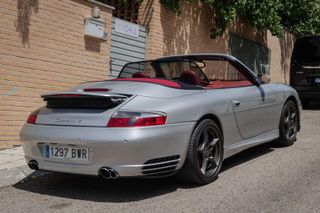 Porsche 911 Carrera 4 Cabrio