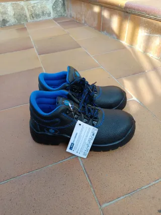 Botas de seguridad Talla 37 Nuevas