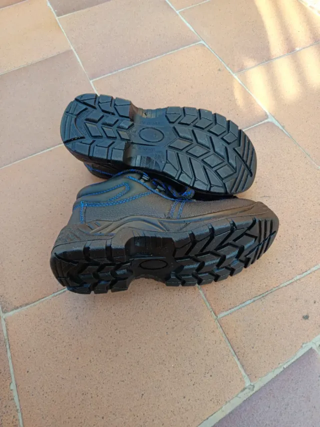 Botas de seguridad Talla 37 Nuevas