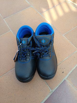 Botas de seguridad Talla 37 Nuevas