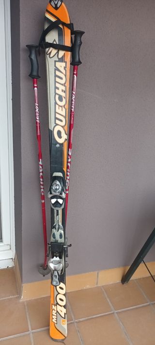 Esquís Quechua MRZ 400 con bastones