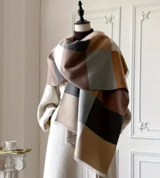 Maxi sciarpa a quadri beige e marrone