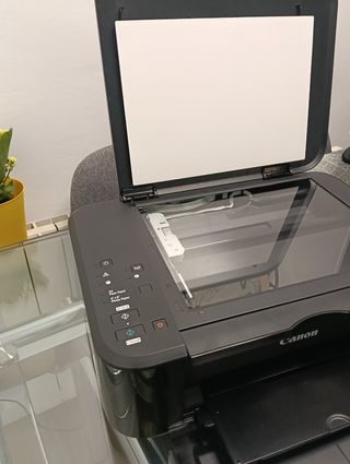 Impresora Escáner Canon Negra pixma 3650
