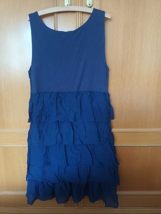 Vestido azul con volantes