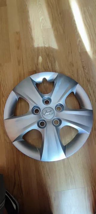 Tapacubos Hyundai 15