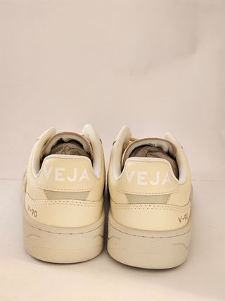Veja V90 Sneakers Talla 36 Beige