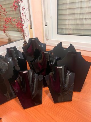 Lote Exhibidores Collares Negro