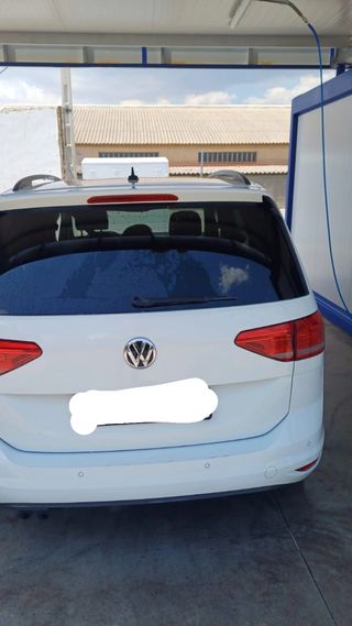 Volkswagen Touran 2016