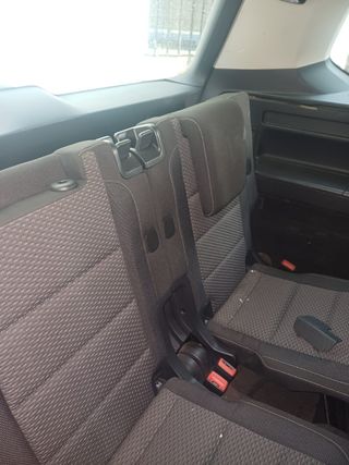 Volkswagen Touran 2016