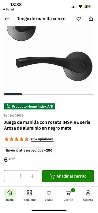 Manivelas de puerta negras mate.
