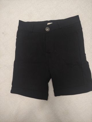 Pantalón corto negro
