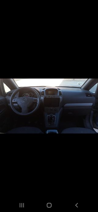 Opel Zafira 2008