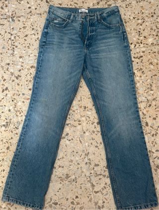 Pantalón vaquero Zara 