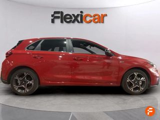 Hyundai i30 1.5 DPI Essence