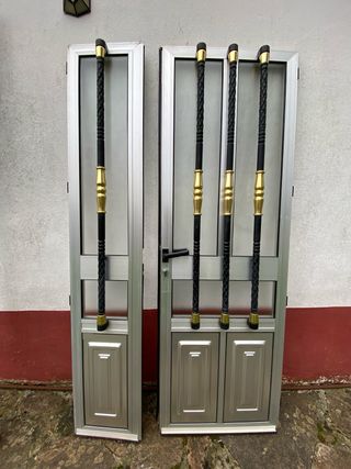 Puerta de aluminio vivienda