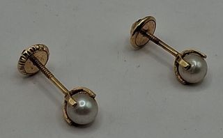 Pendientes Perlas de Oro 18k, 0,72gr. Ref. G-198.