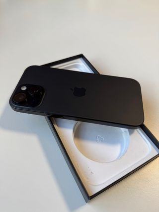 iPhone 15 256GB - 100% Bateria 