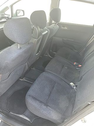 Honda FR-V 2007