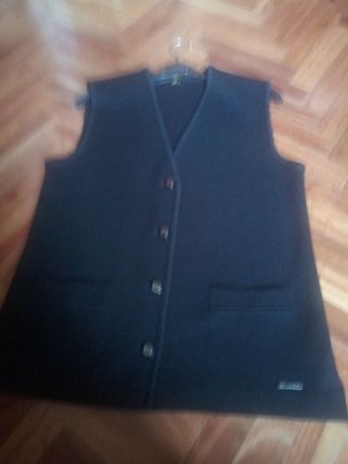 Chaleco señora negro con bolsillos