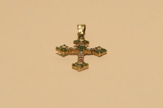 CRUZ DE ORO 18K/2.4Gr