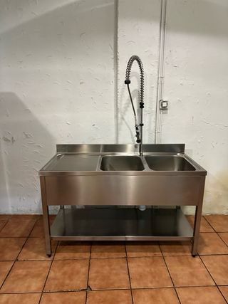 Fregadero doble acero inoxidable con grifo