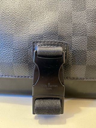 Louis Vuitton Messenger