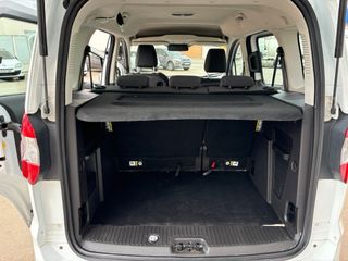 Ford Transit Courier