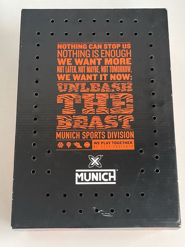 Munich G3 Profit Fútbol Sala Negro/Dorado