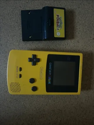 Nintendo Game Boy Color Amarillo