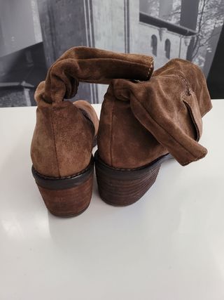 Botines camperos ante marrón Alpe
