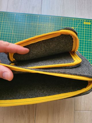 Funda portátil 13 felpa cremallera