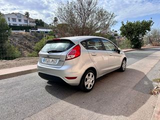 Ford Fiesta 1.5 TDCI 75 CV CON ETIQUETA C