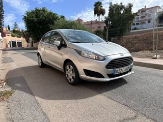Ford Fiesta 1.5 TDCI 75 CV CON ETIQUETA C