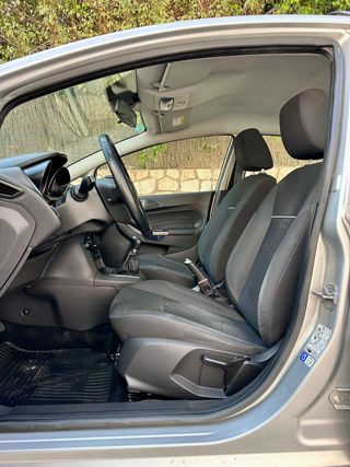 Ford Fiesta 1.5 TDCI 75 CV CON ETIQUETA C