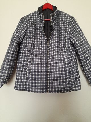 Chamarra acolchada reversible mujer