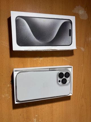 iPhone 15 Pro Max 256GB Plata 
