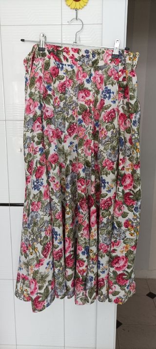 Falda larga estampada flores