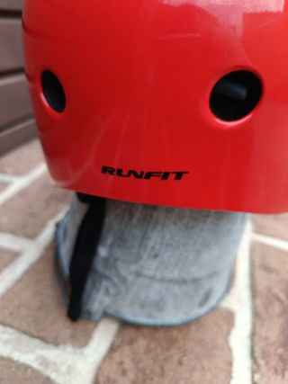 Casco Patinete Rojo