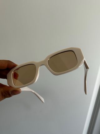 Occhiali da sole vintage beige montatura spessa