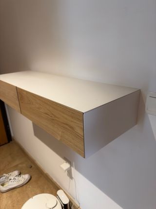 Consola Florens Sklum