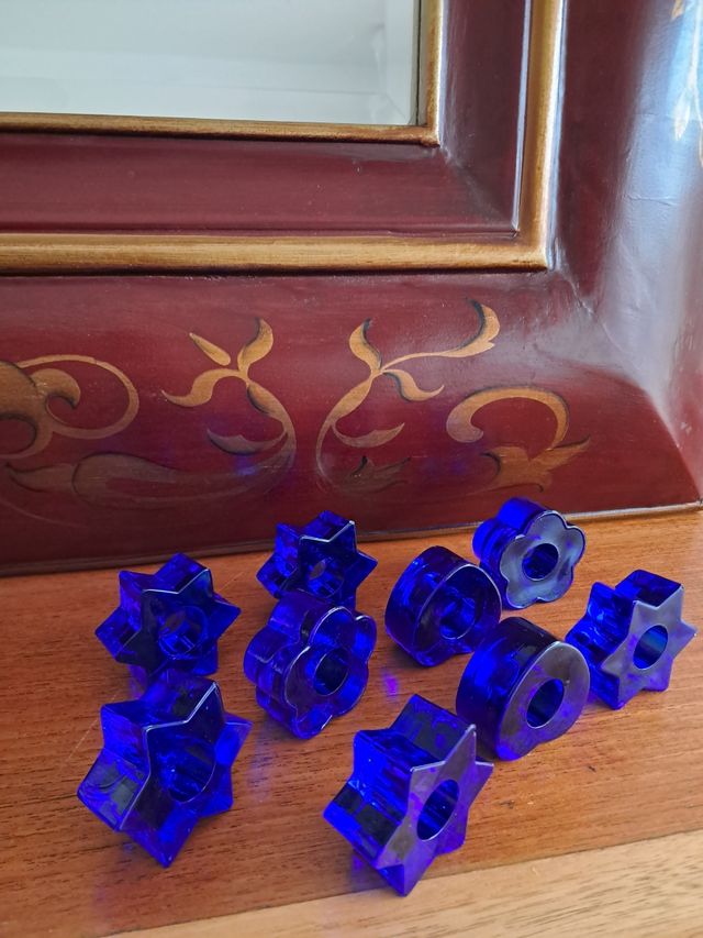 Portavelas de cristal azul
Precio 2 unidades 