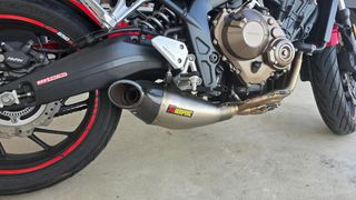 Línea completa escape Akrapovic Honda CB650F