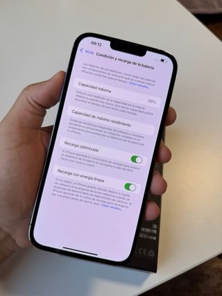 iPhone 13 - 100% Batería 