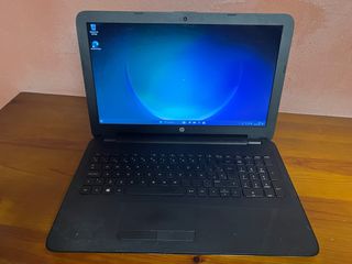 HP i7 12GB RAM SSD