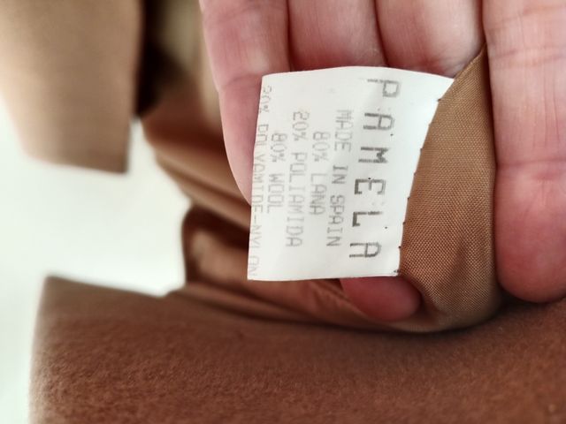 Trenca de paño marrón