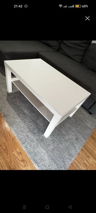 Alfombra + mesa blanca
