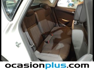 Opel Astra 1.6 Selective 85 kW (115 CV)